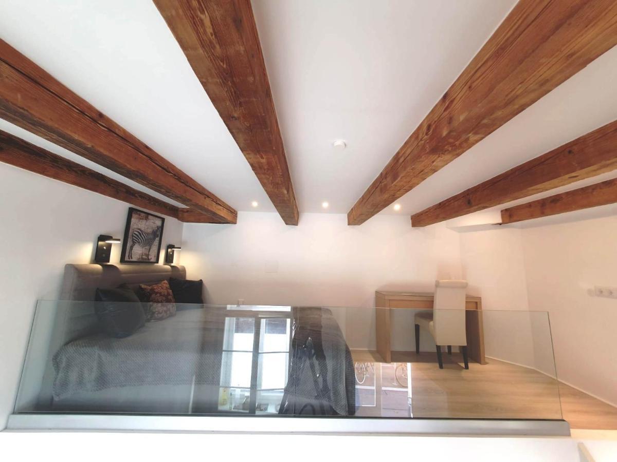 Mezzanine De Grinzing *