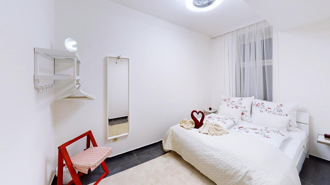 Wood Apartment Wien