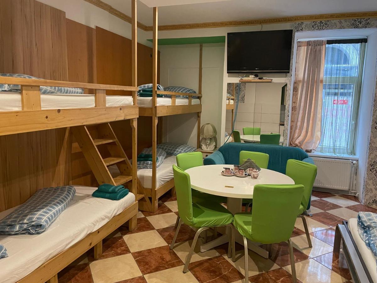 Hostel Viktoria