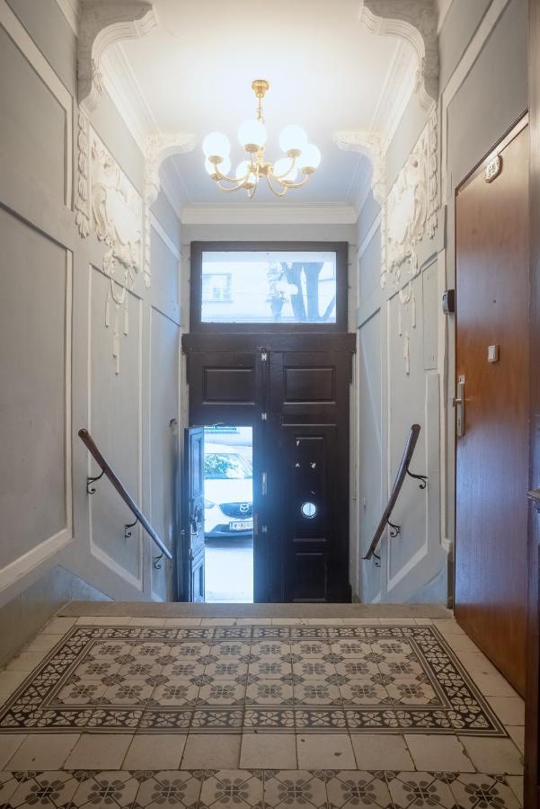 Apartment Designer Near Schoenbrunn *