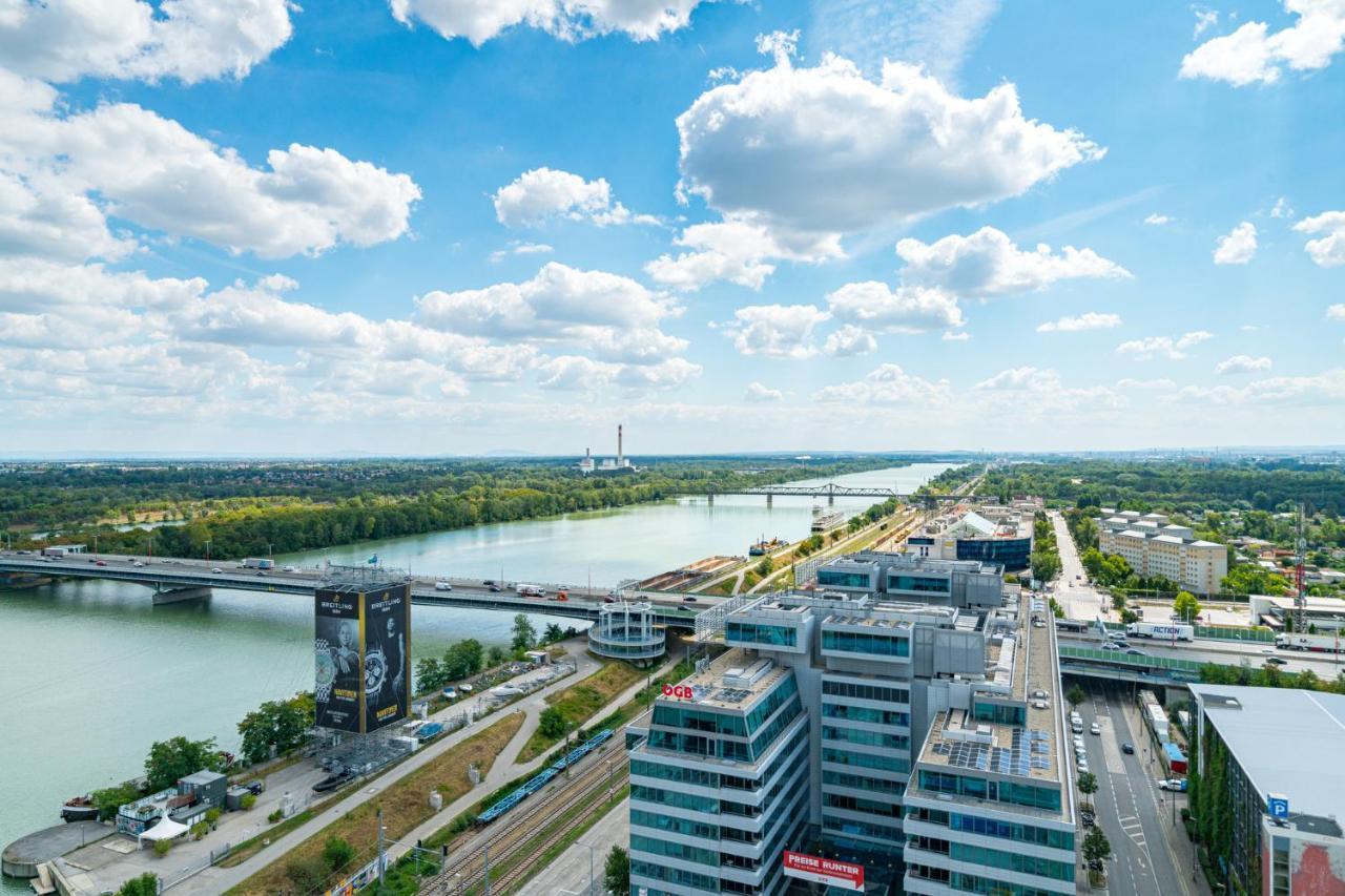 Residence, Marina Tower - Danube