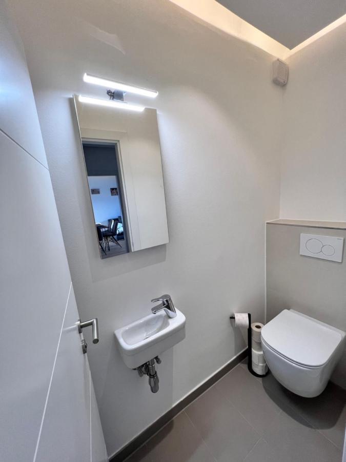 Modern Flat With Two *