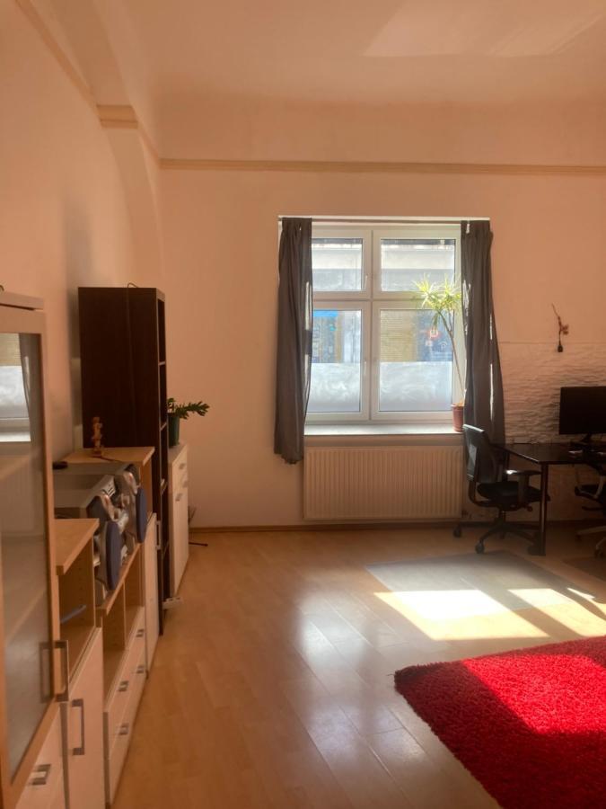 Geraumige, Funktionale, Schlichtere, Preiswerte *