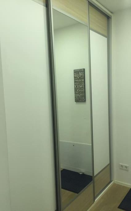 Apartment New - 10 Min Downtown *