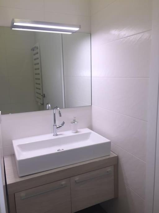 New - 10 Min Downtown Vienna