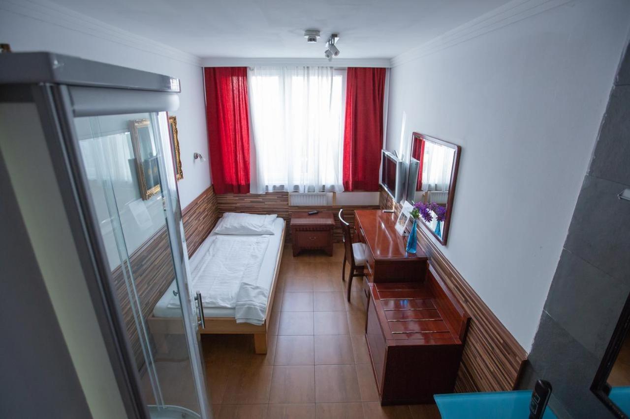 Hotel Attache L Contactless Check-in Viena