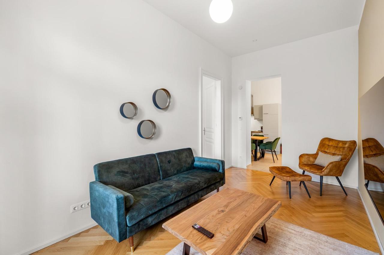 Chic Residences #suite 7 Apartment