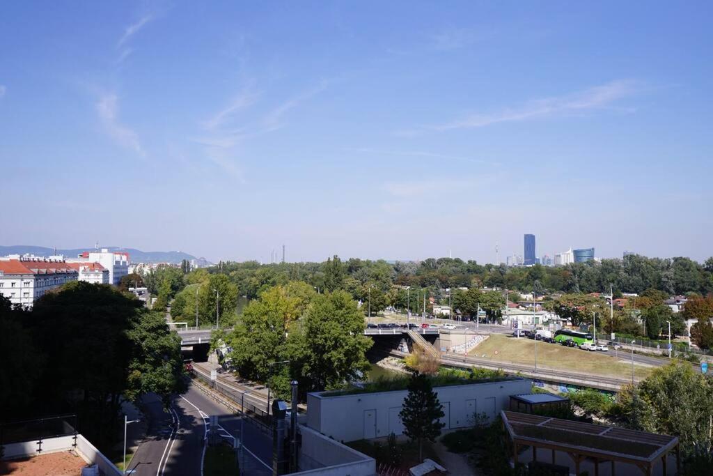 The High-rise With Pool Apartment