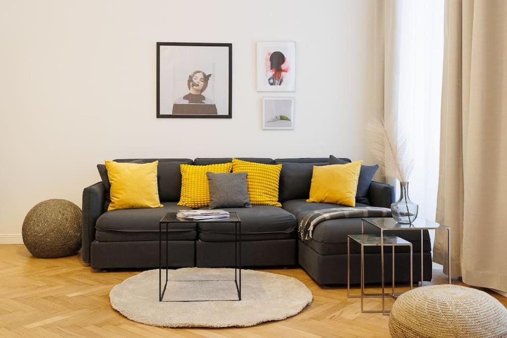 Apartment Franz 21 - Typical Viennese In The Heart Of *