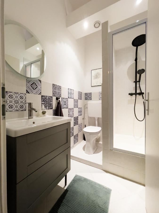 And Stylish Apartment