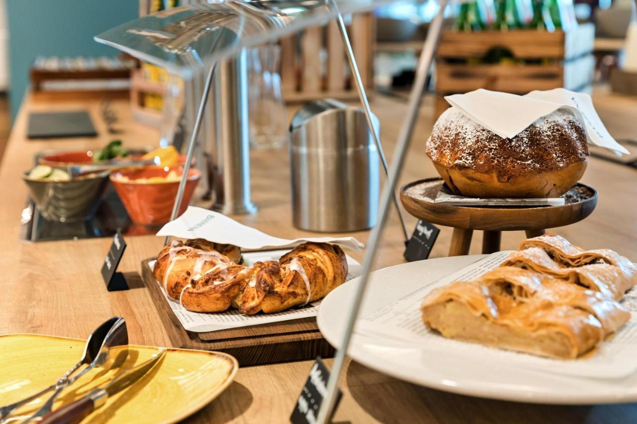 Hotel Spark By Hilton Donaustadt 4*
