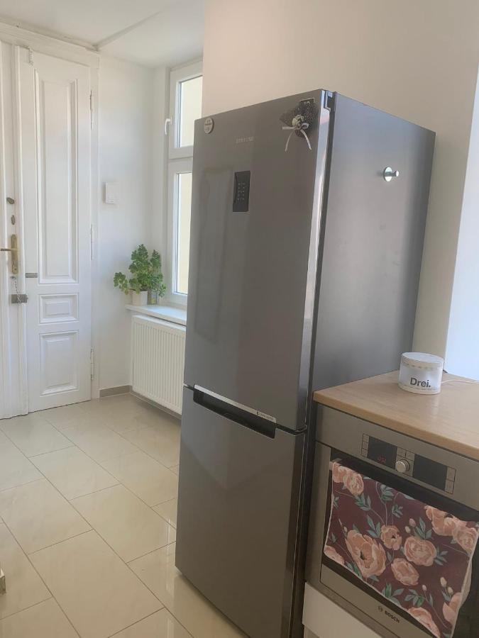 Super Location Train Metro Bahnhof Meidling Single Apartment *