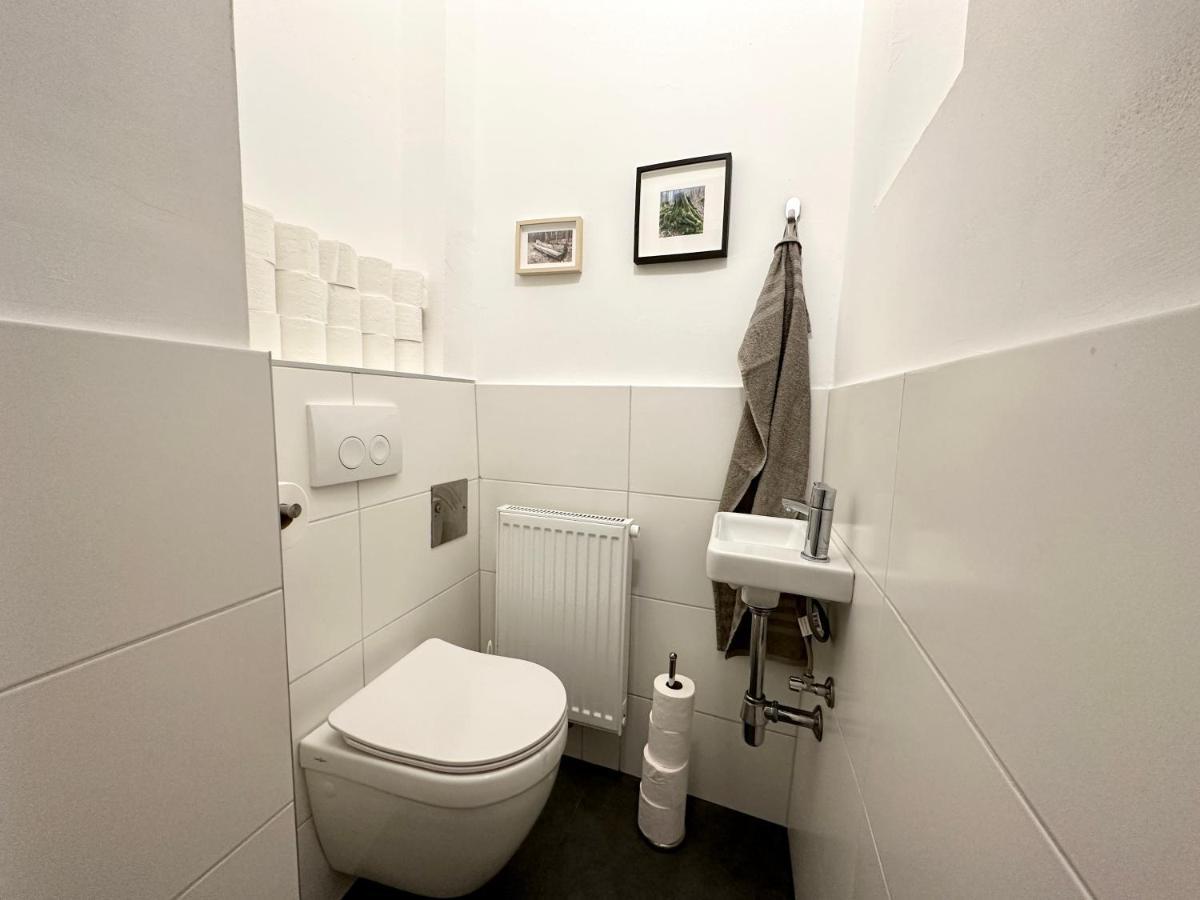 Book-a-room Panda-apartments *