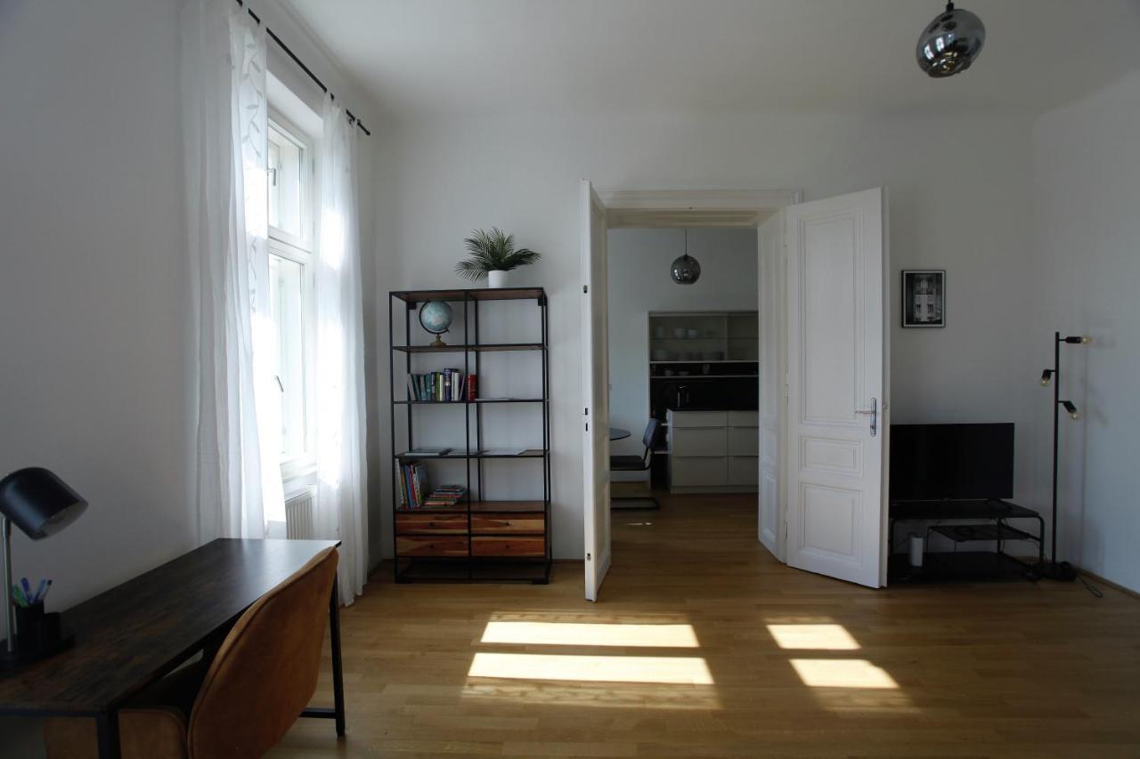Casa Nostra - Moderne Lichtdurchflutete Am Augarten