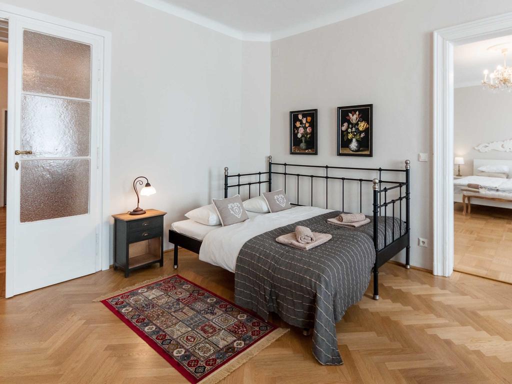 Elegant Apartment Wien