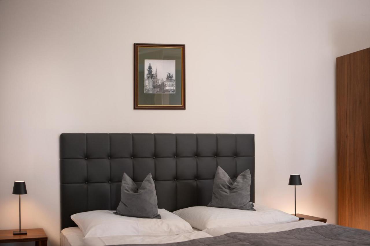 Hotel Bergwirt Vienna