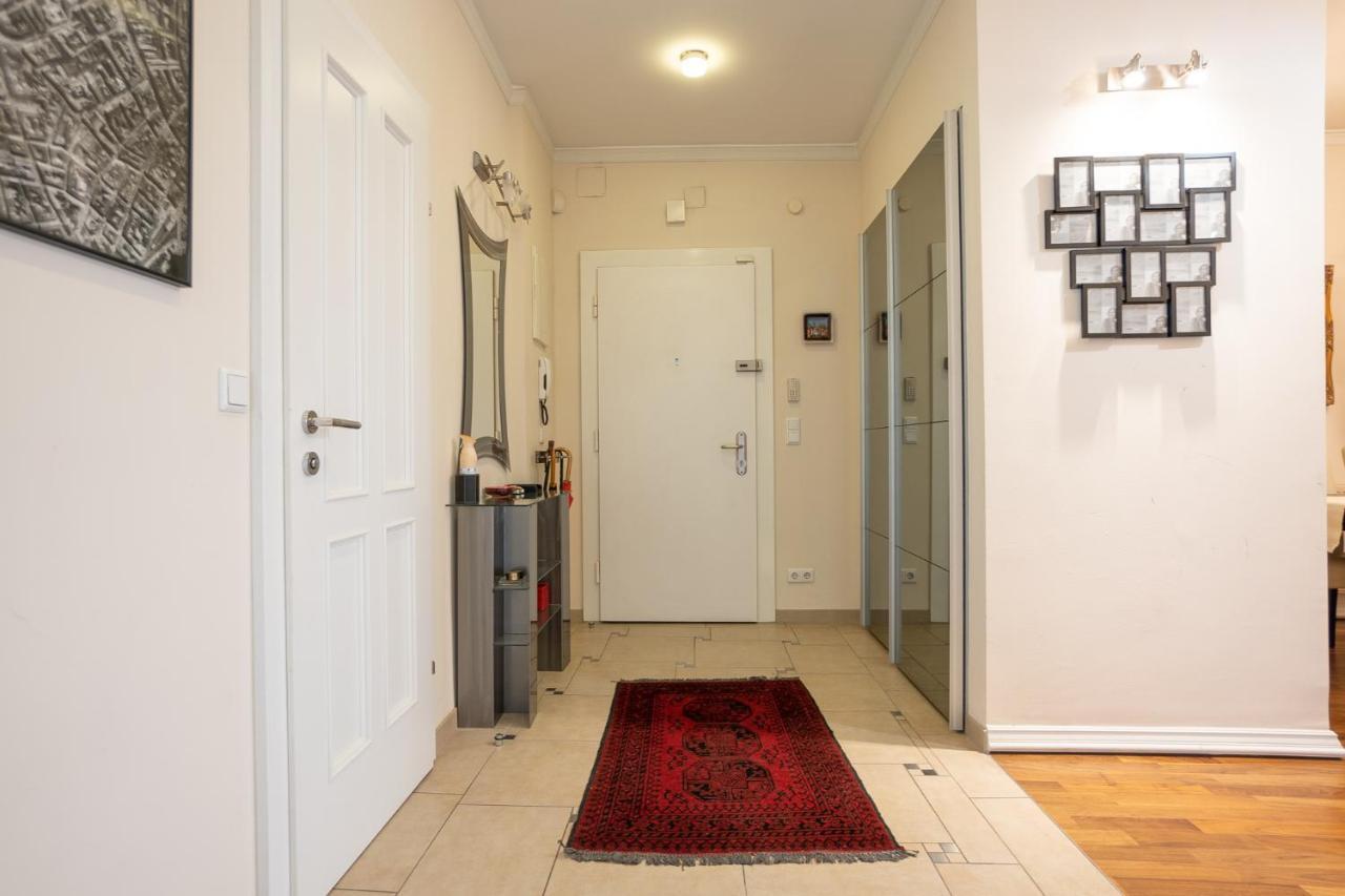 With A Balcony - 15 Min To City Center Wien