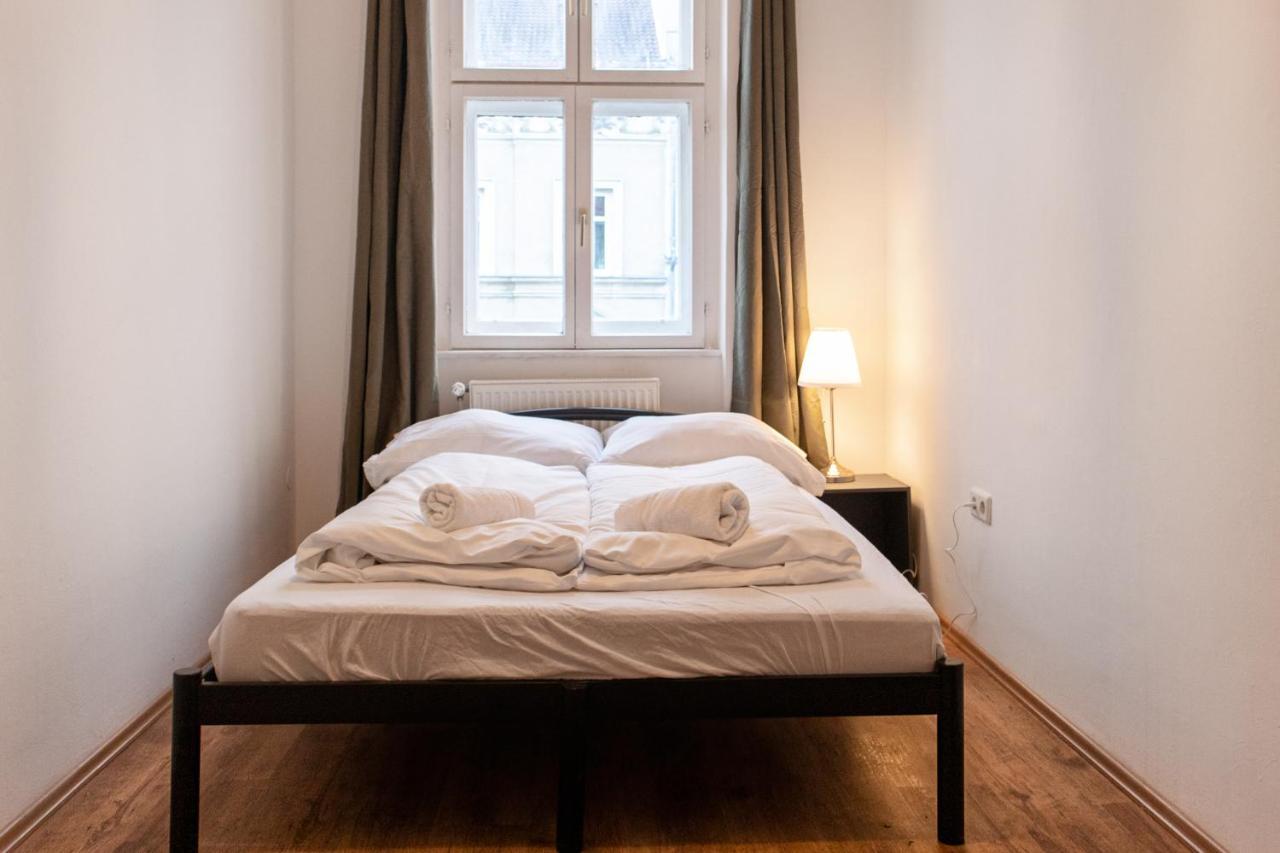 Apartamento Spacious 2br Apt.-near Wiener Stadthalle *