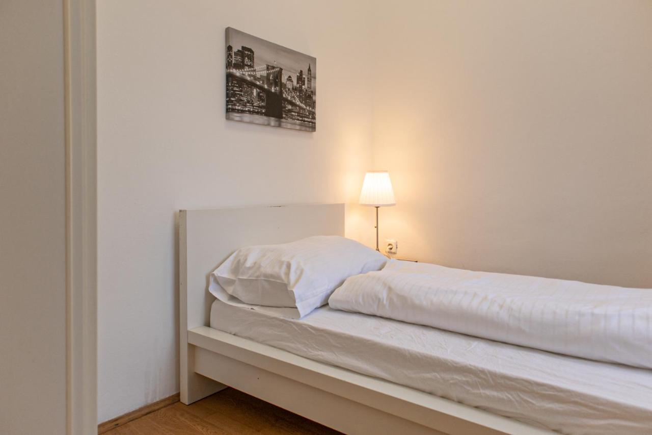 Apartamento Spacious 2br Apt.-near Wiener Stadthalle *
