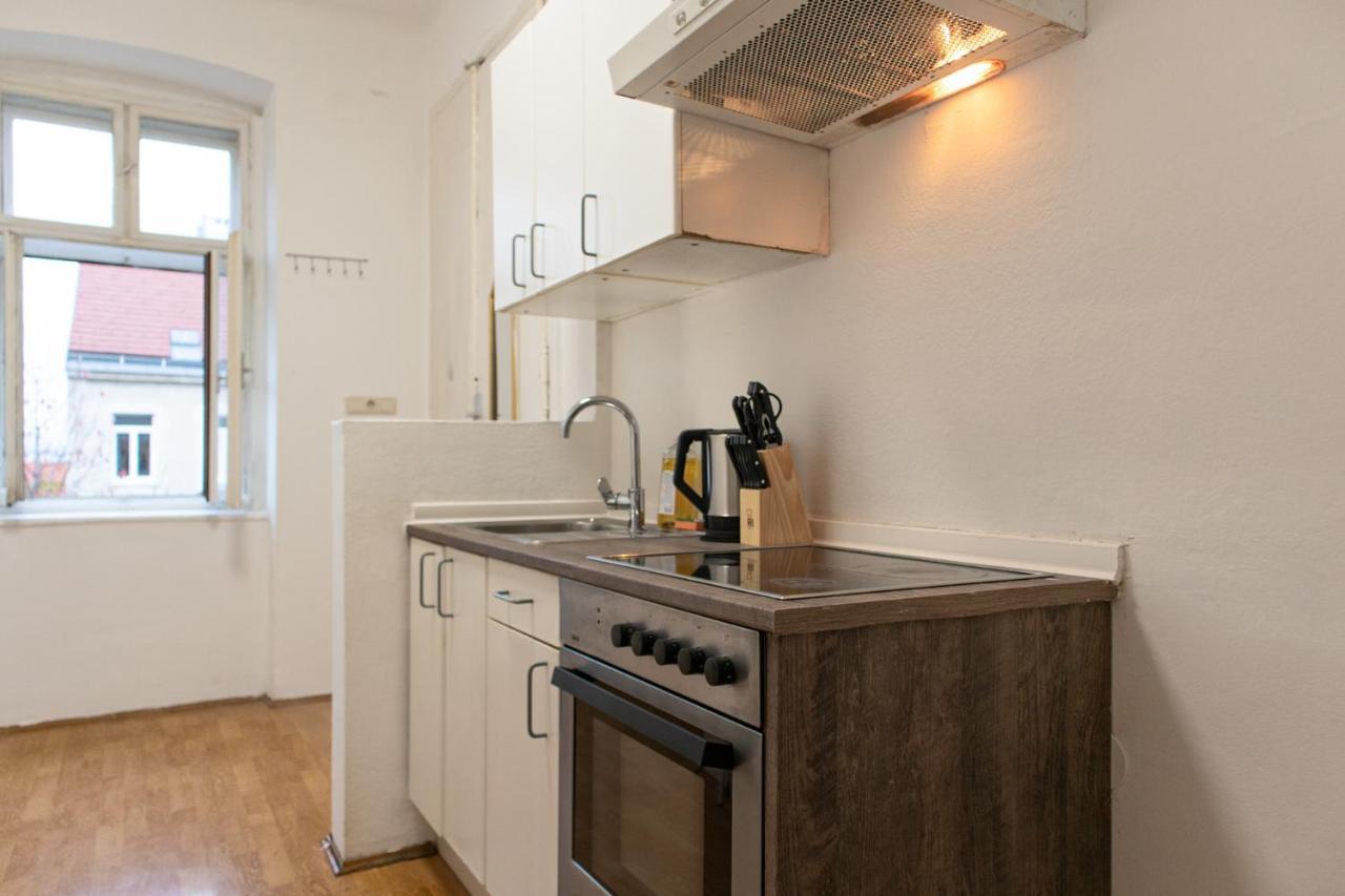 Spacious 2br Apt.-near Wiener Stadthalle * Viena