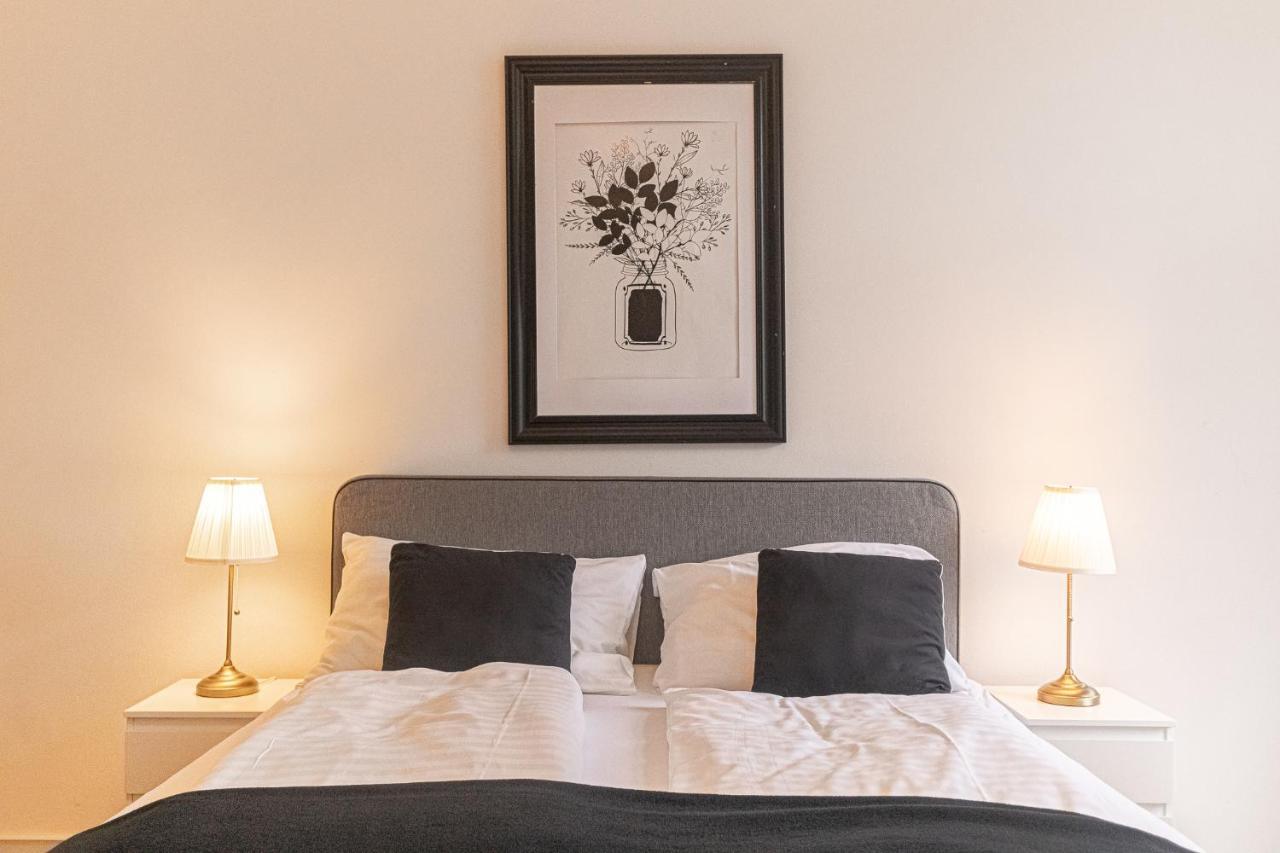 Vibrant 3br Near Akh Hospital - Perfect For Groups Vienna