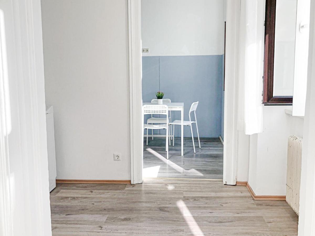 Vibrant 3br Near Akh Hospital - Perfect For Groups * Vienna