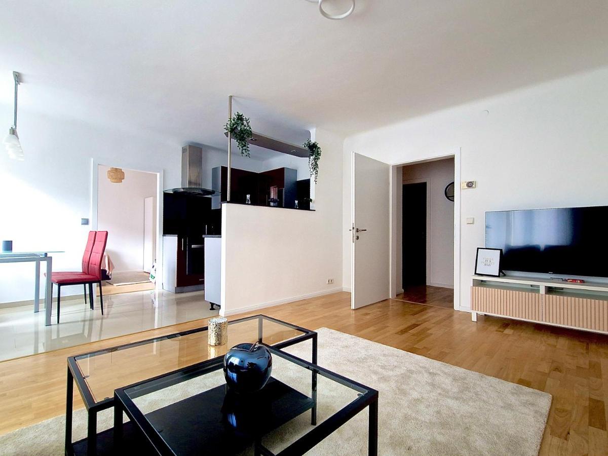 Apartment Feelhome - Zentrum - Augarten - Smart Tv *