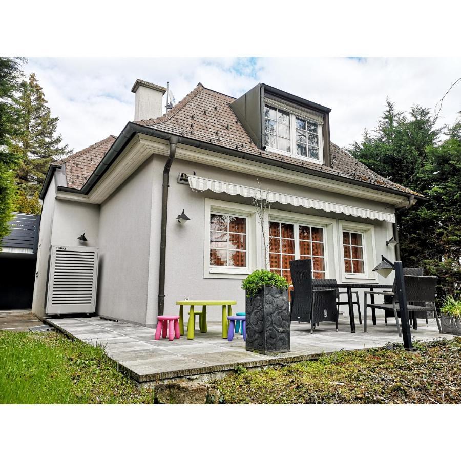 Haus Am Stadtrand / Grunruhelage *