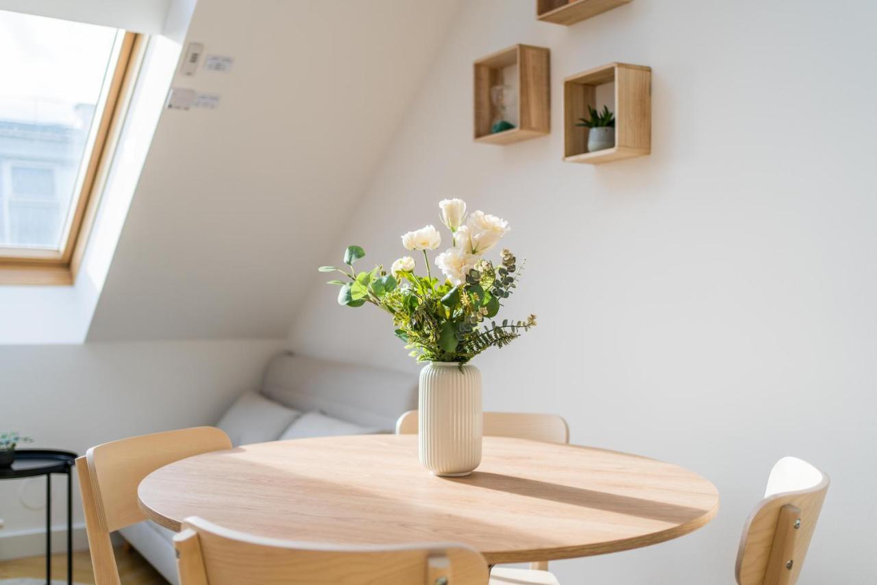 Apartment Myflat - Bright Near Station