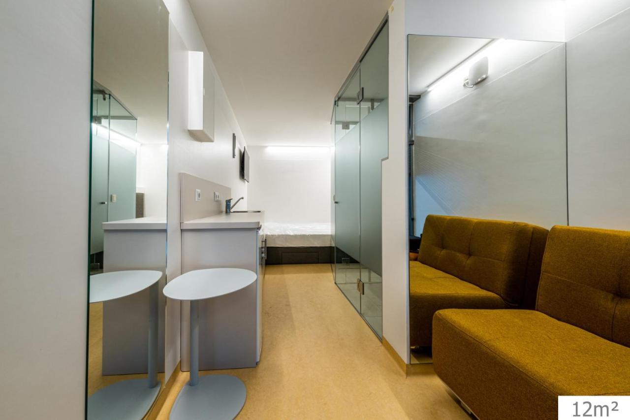 Smart Nano Living - Hauptbahnhof - Self Check-in Hotel