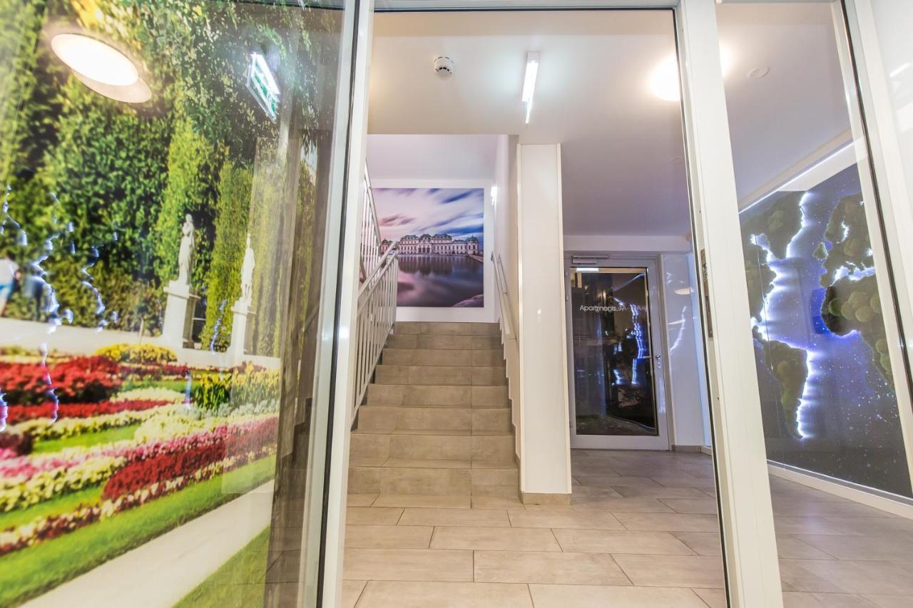 Smart Nano Living - Hauptbahnhof - Self Check-in Wien
