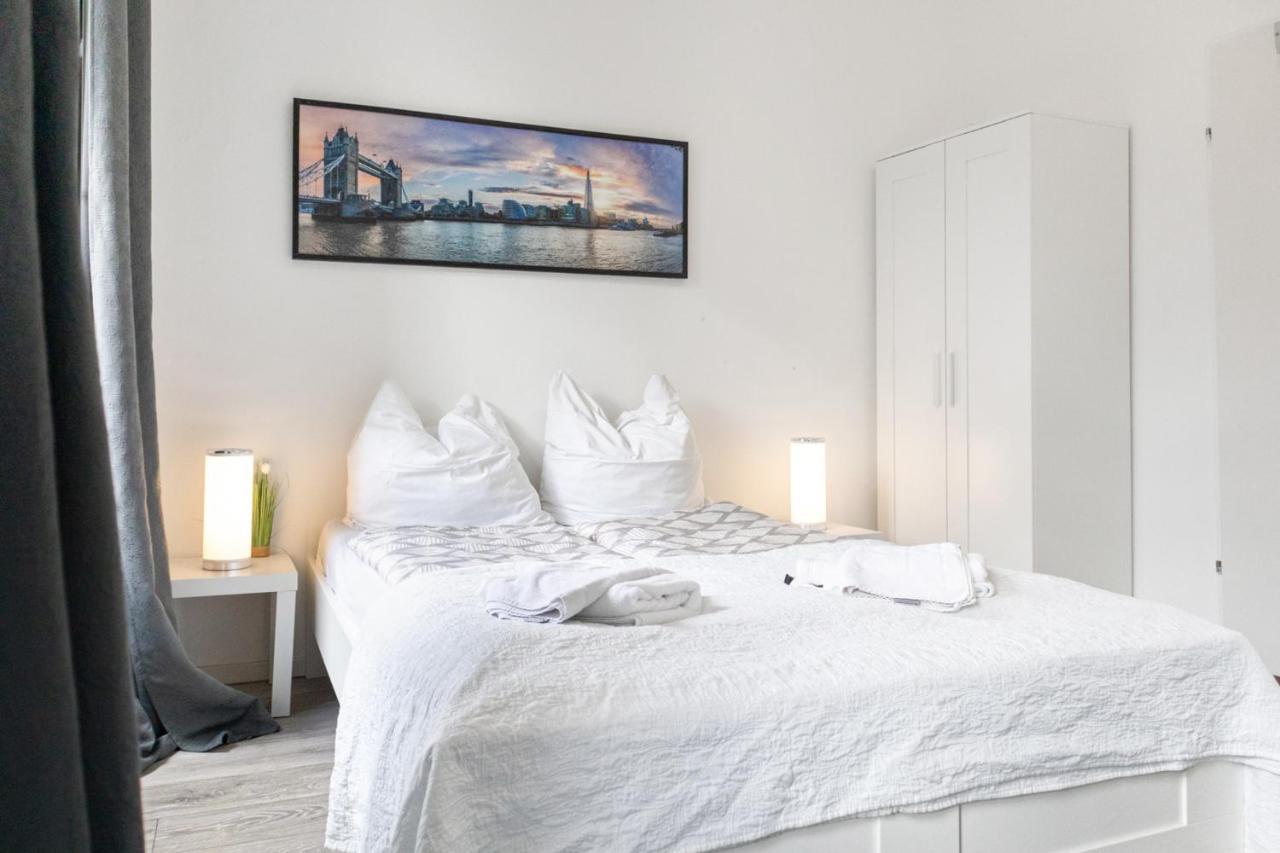 Apartment Pleasant 1br Aprt. Near The Danube & Millenium T. Vienna