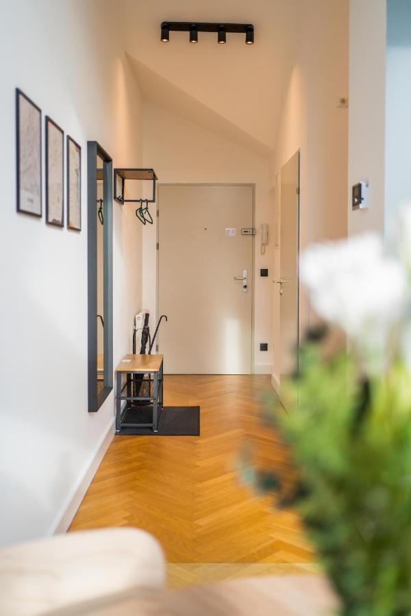 Myflat - Bright Near Station Vienna