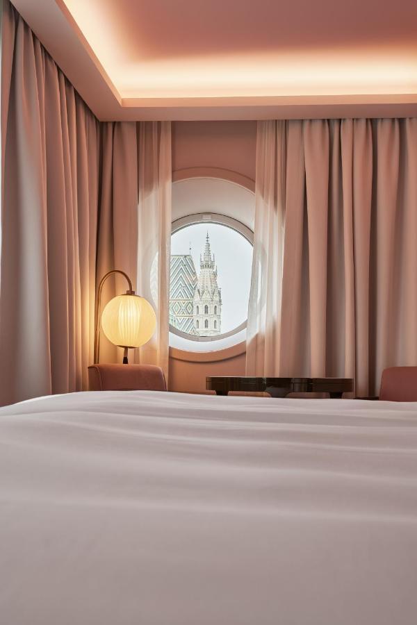 Topazz & Lamee Hotel