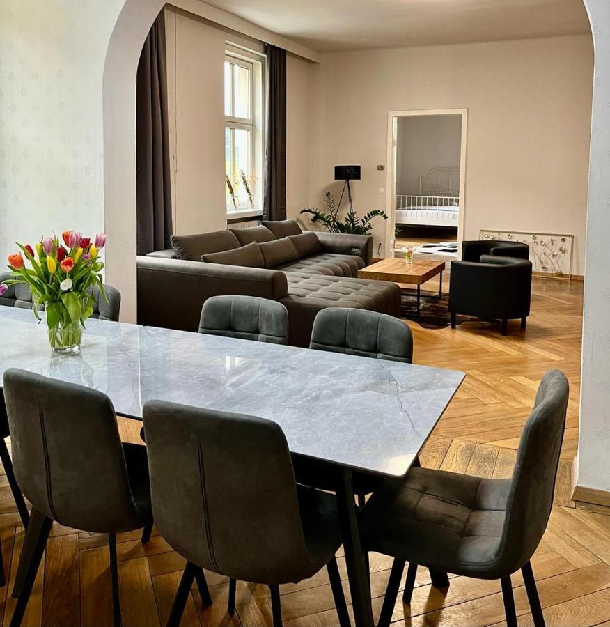 Apartment Beautiful Centre