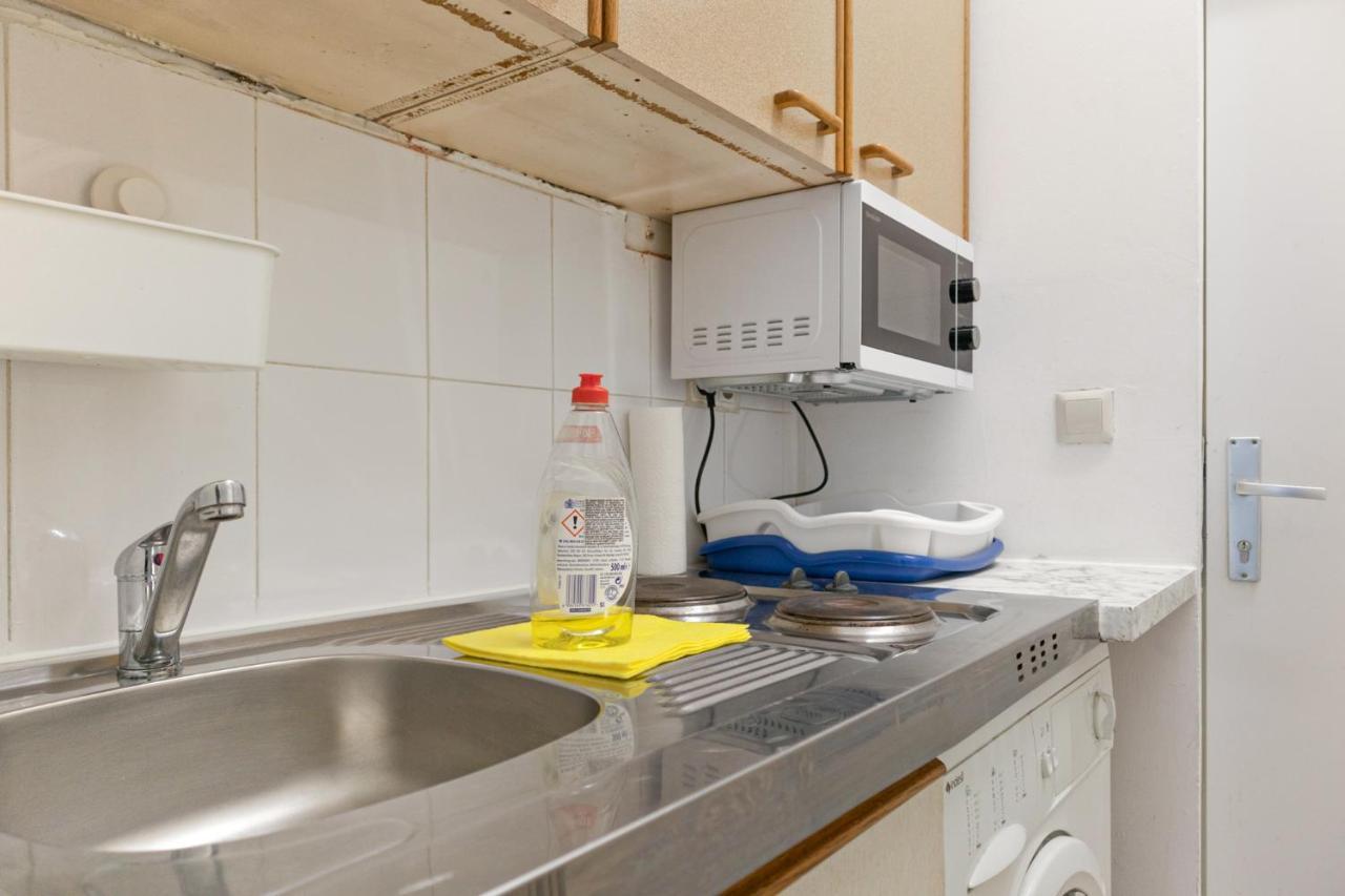 Pleasant 1br Aprt. Near The Danube & Millenium T.