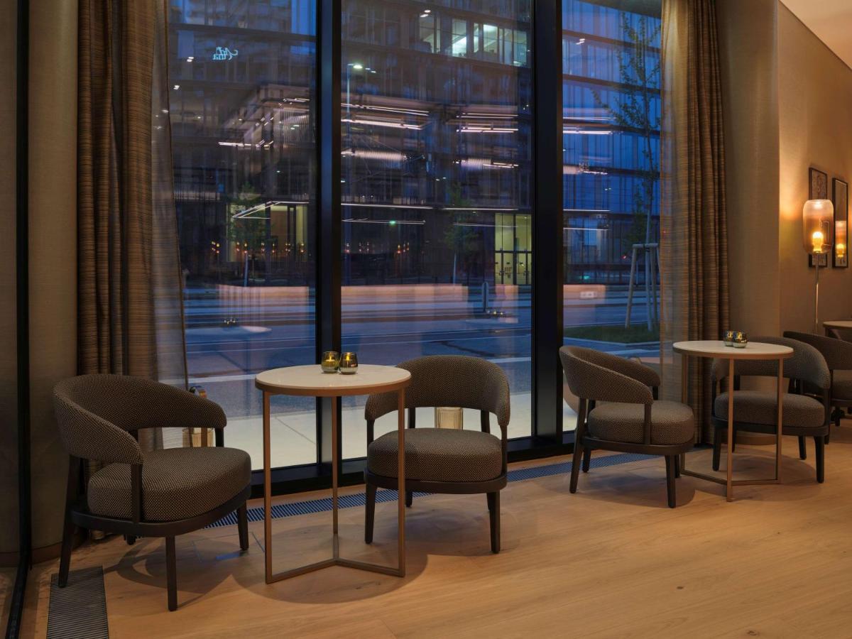 Hotel Adina Belvedere 4*