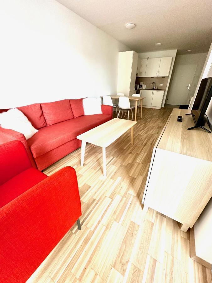 Forsthaus 30 Free Garage Apartment *