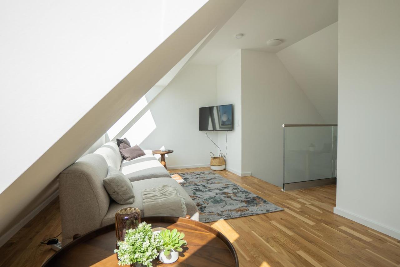 Double Floor With 2 Terraces On Rooftop Apartment *
