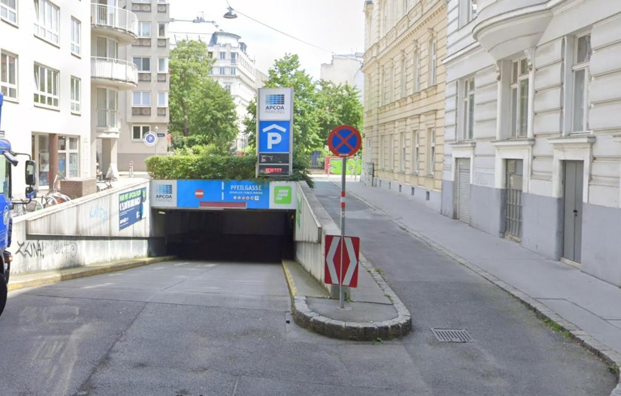 Apartment In City-center Near U6, And Thaliastrasse *