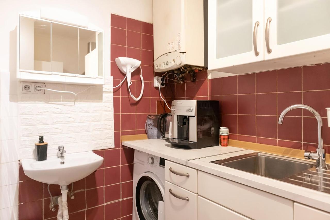Spacious & Pleasent 2br Apt. Near Milenium Tower * Vienna