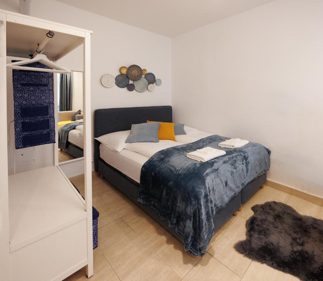 Cozy Market-square Retreat Located In The Heart Of The 10th District