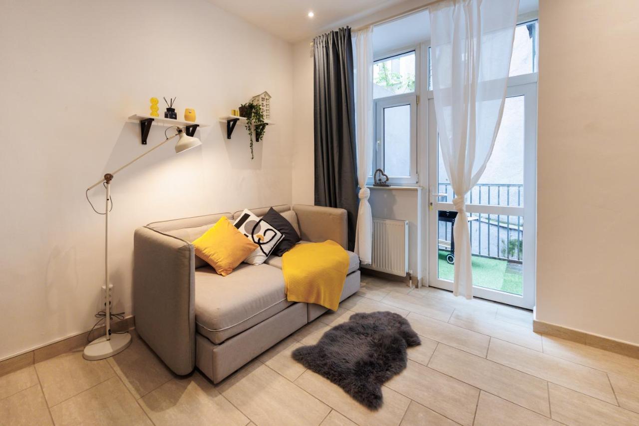 Appartamento Cozy Market-square Retreat Located In The Heart Of The 10th District *