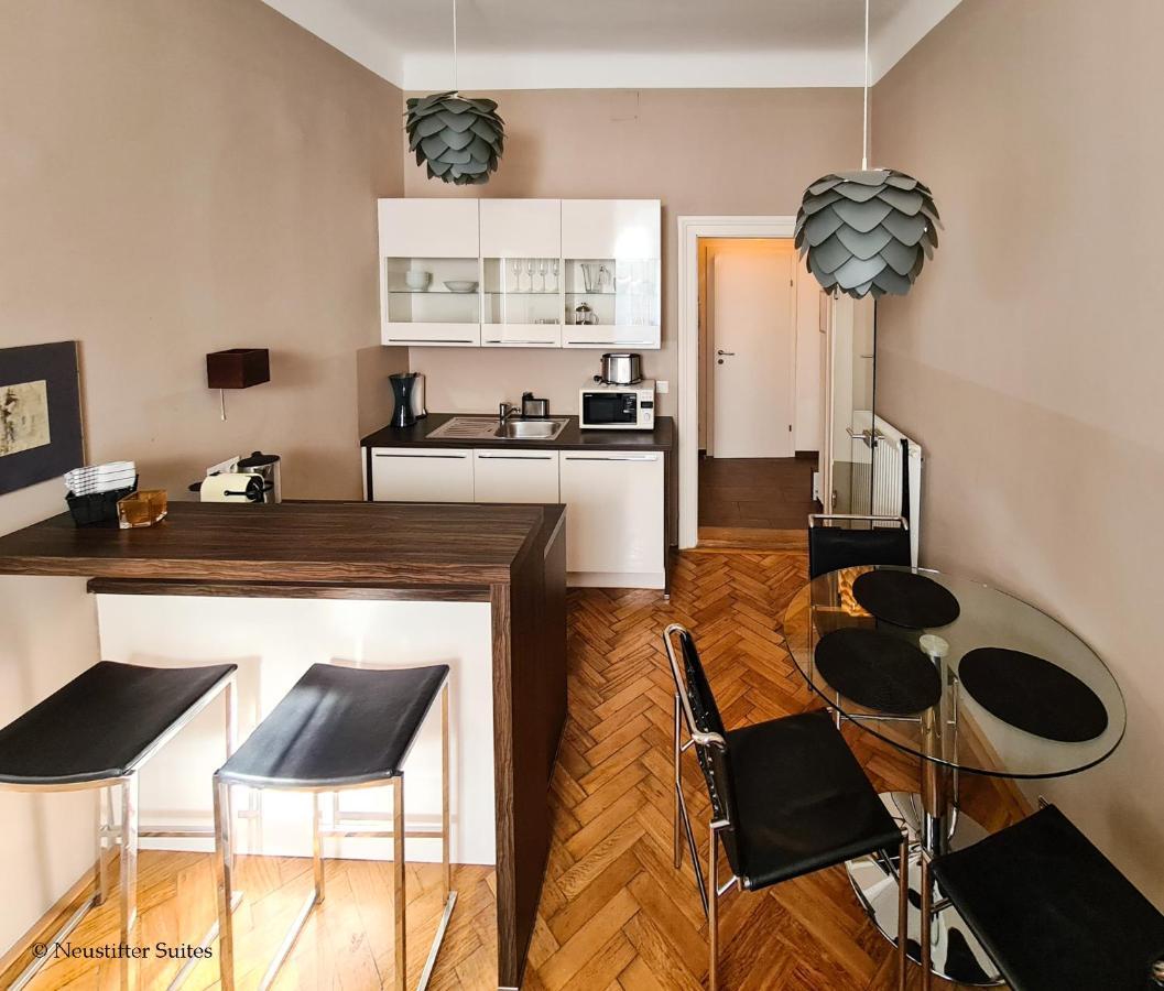 Cervantes 9 * Viena