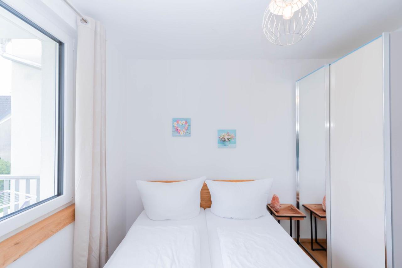 Modern With Private Balcony Near City Center * Vienna