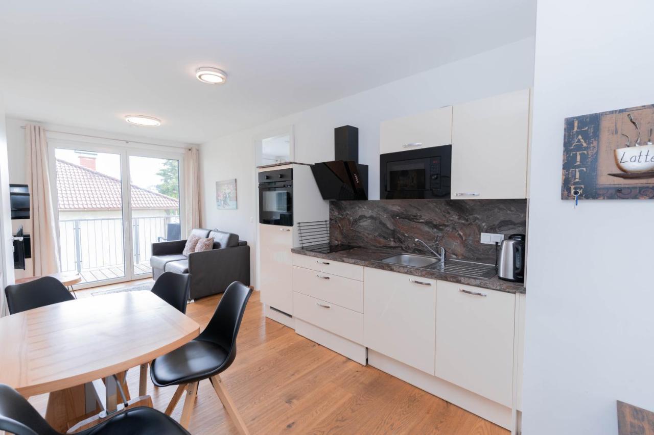 Modern With Private Balcony Near City Center *