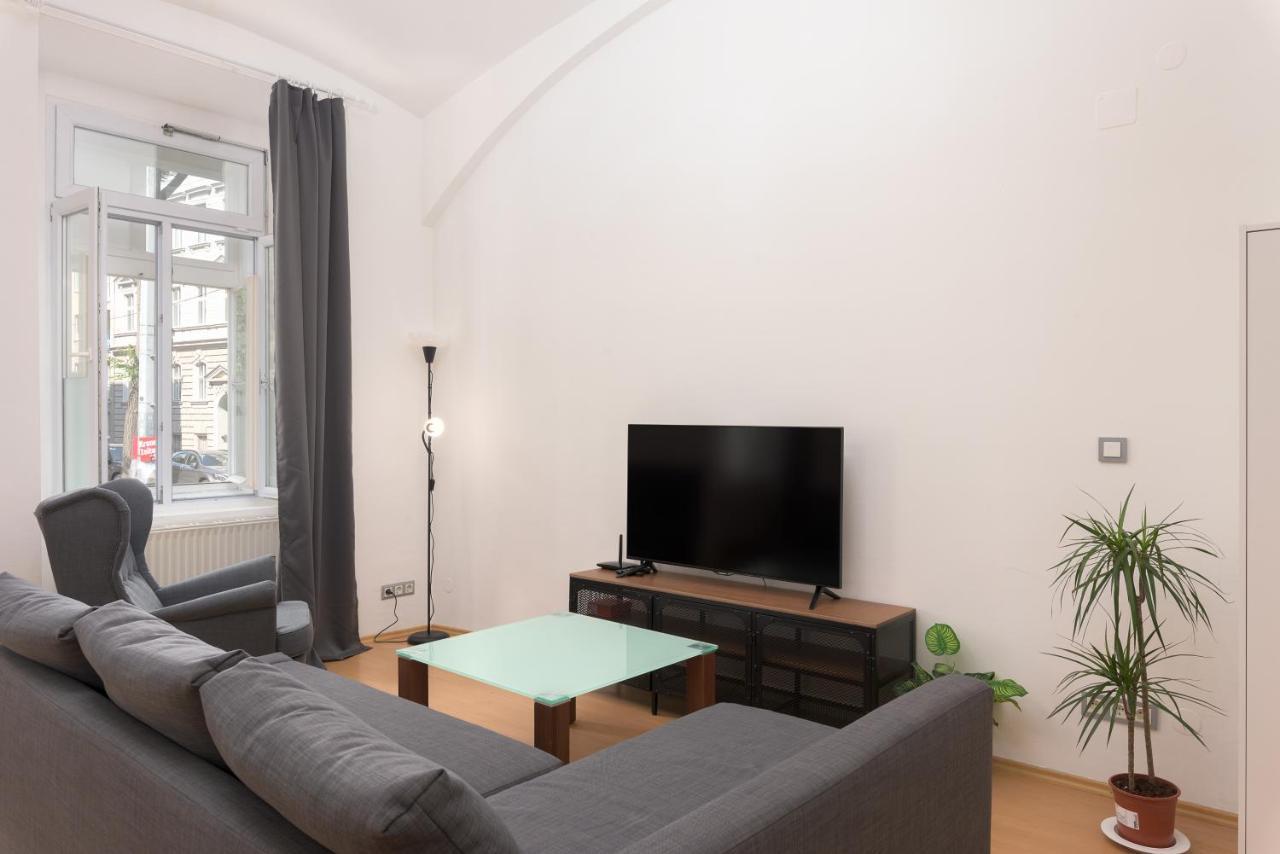 Spacious Apt In Perfect Location For Family * Vienna