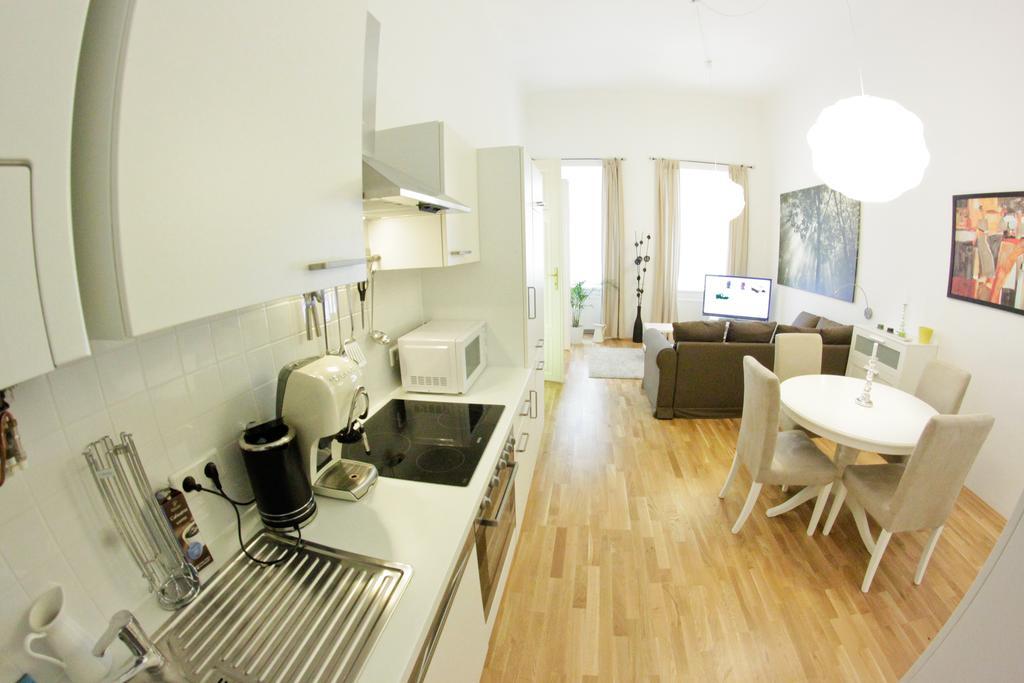 Hotspot Apartment