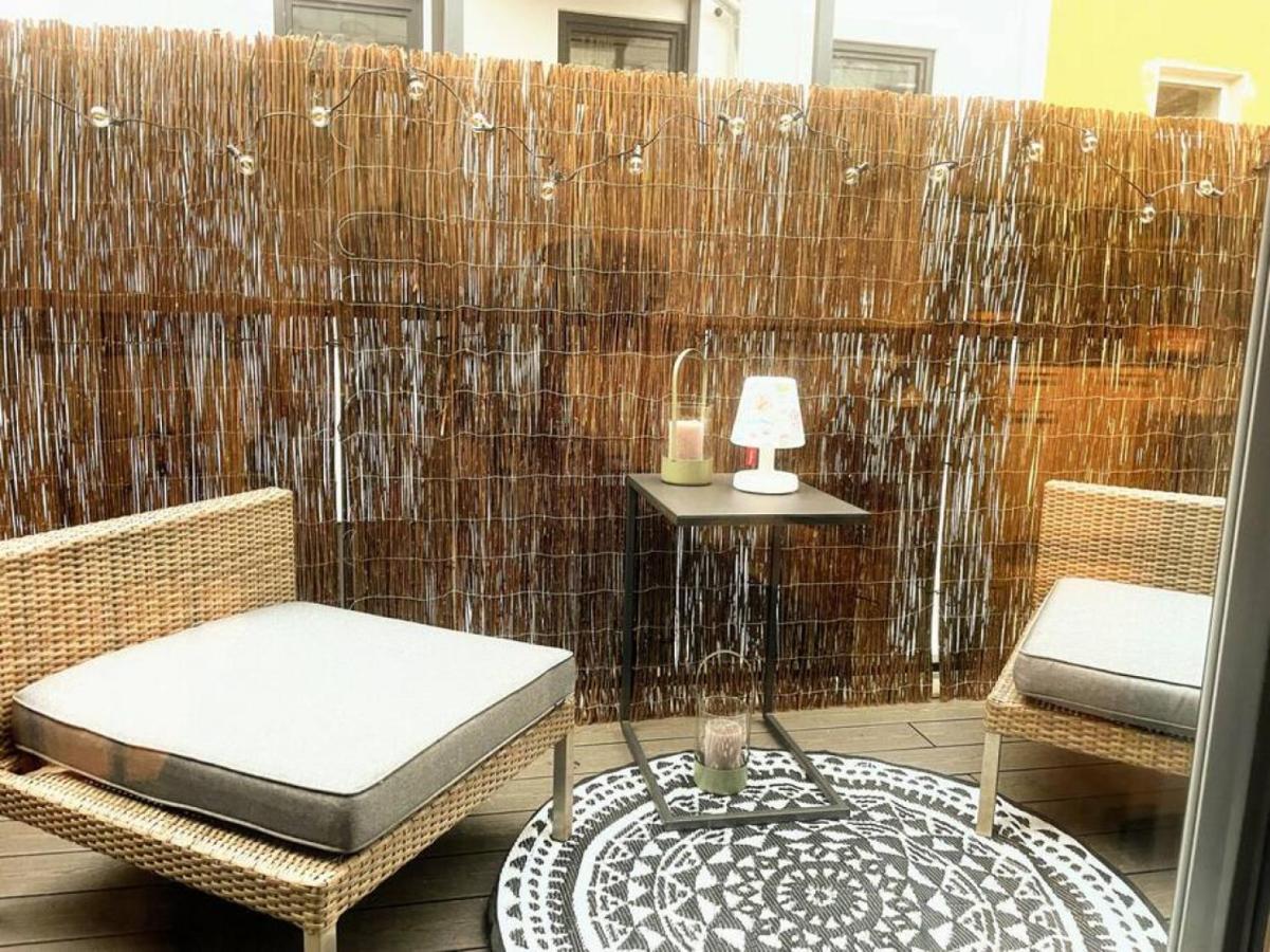 Summer Dream - Air Conditioned Balcony Flat On 2 Floors Apartment *