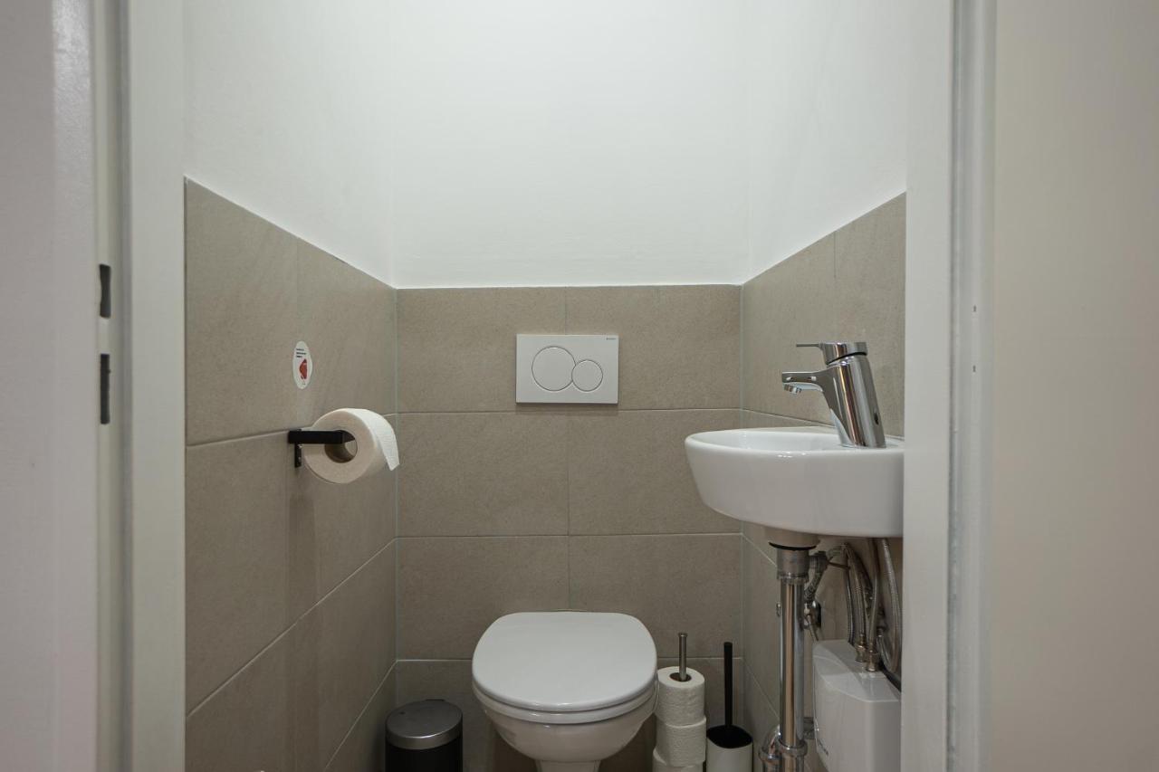 Apartment 1br With A Queen-size Bed And Terrace - Contactless 24h Check-in Wien